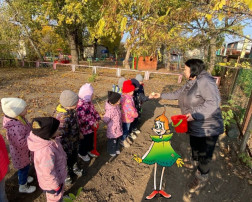 ТРУДОВОЙ ДЕСАНТ ЮНЫХ ЭКОЛЯТ ТРУДОВОЙ ДЕСАНТ ЮНЫХ ЭКОЛЯТ.