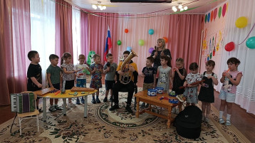 А У НАС ГОСТИ! 🎷🎼🎺 А У НАС ГОСТИ! 🎷🎼🎺.